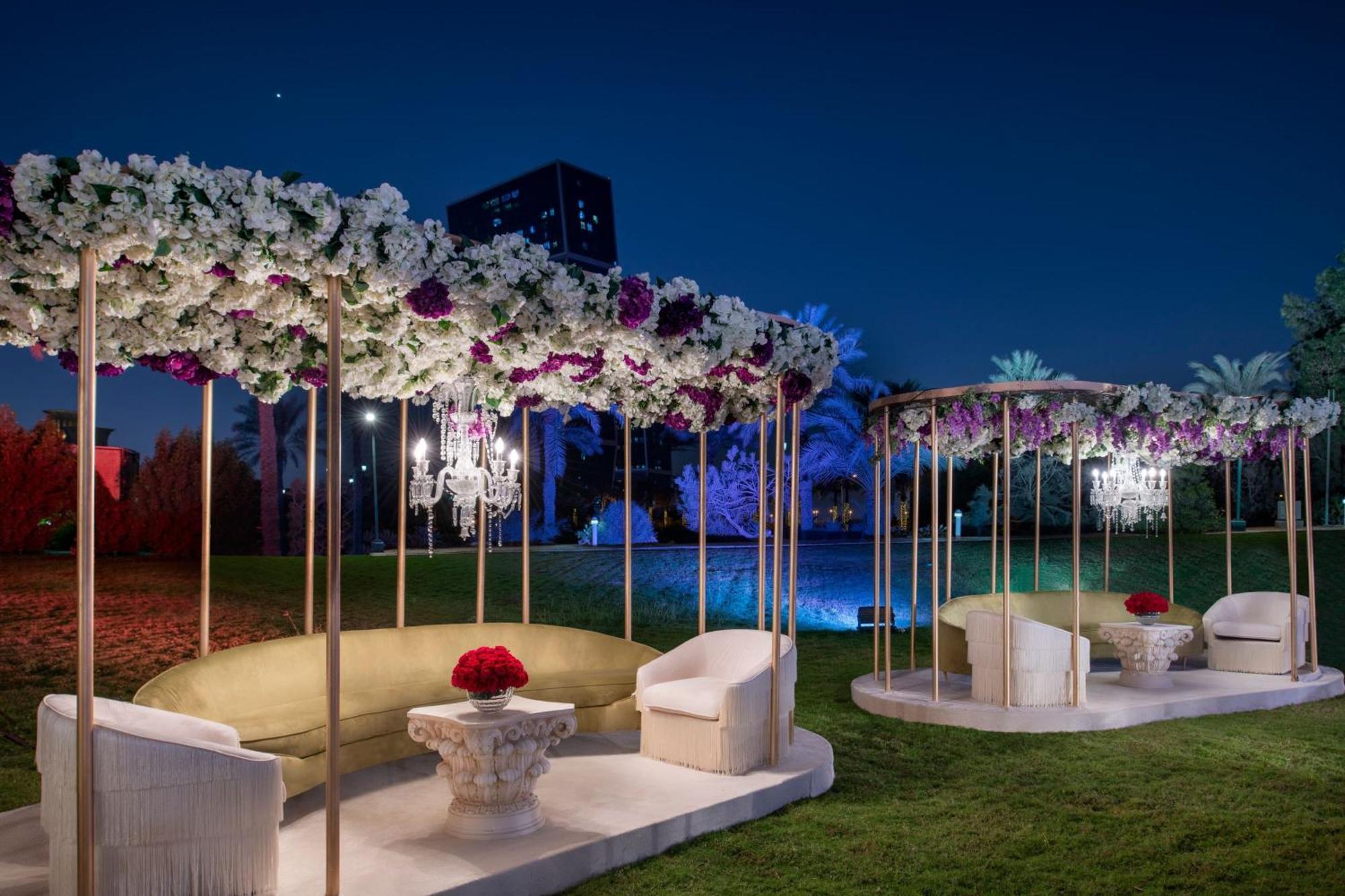 The Ritz-Carlton, Doha Hotel Екстериор снимка The Lake at The Oberoi, Mumbai