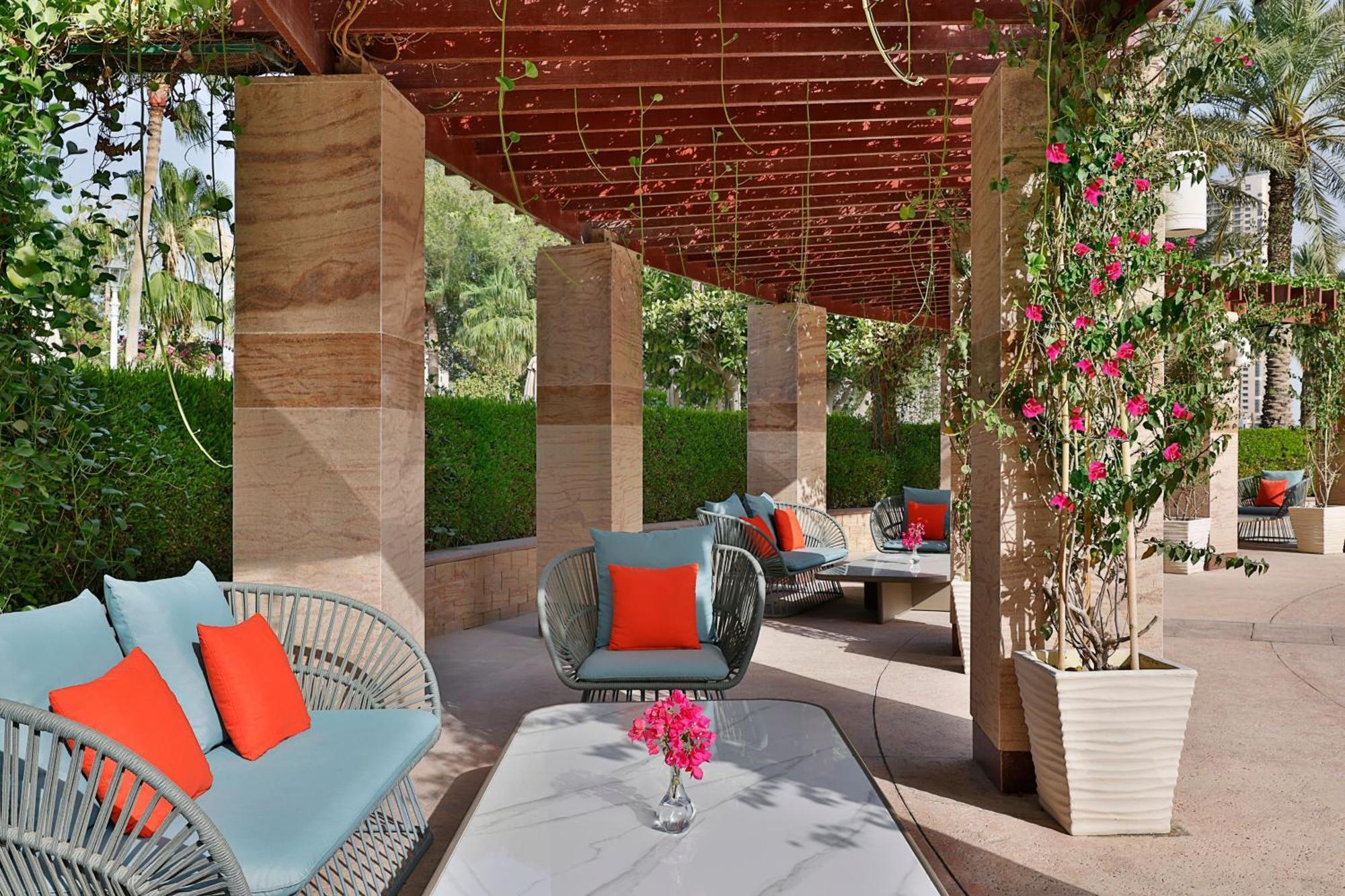 The Ritz-Carlton, Doha Hotel Екстериор снимка The Pergola