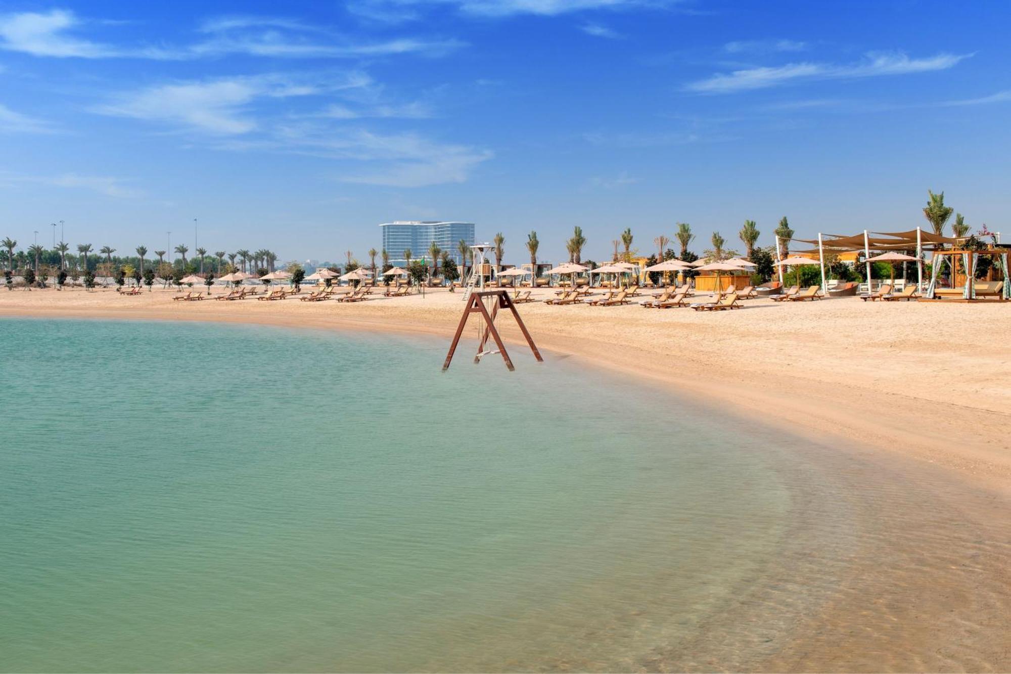 The Ritz-Carlton, Doha Hotel Екстериор снимка The beach at Jumeirah Beach Club